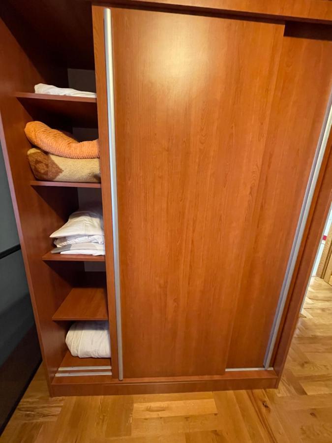 Apartman Ljubica Apartment บาร์บินเย ภายนอก รูปภาพ