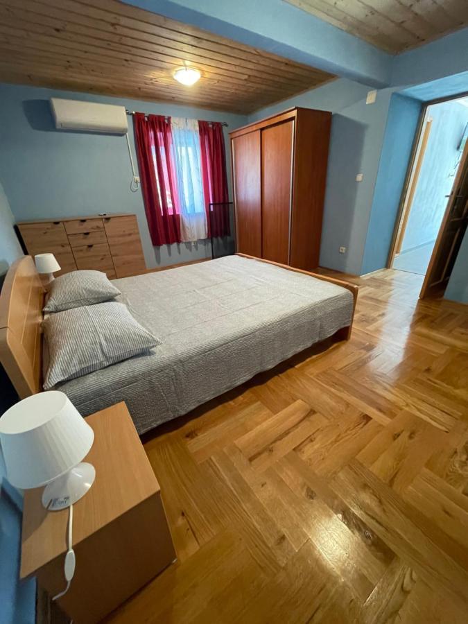 Apartman Ljubica Apartment บาร์บินเย ภายนอก รูปภาพ